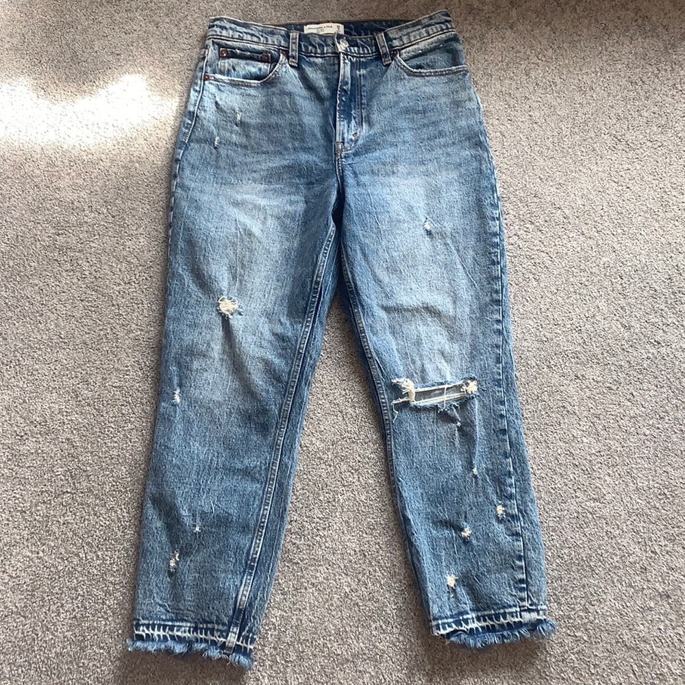 abercrombie & fitch mom high rise jeans